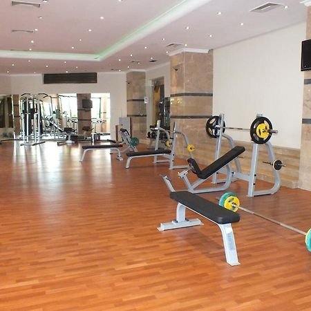Hotel Suix Lara Antalya Exteriör bild