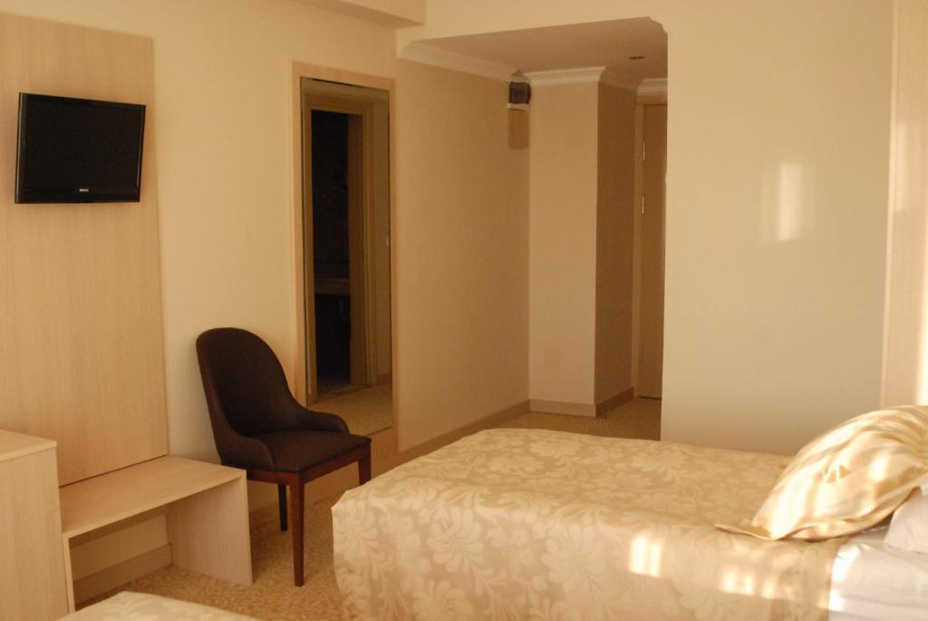 Hotel Suix Lara Antalya Rum bild