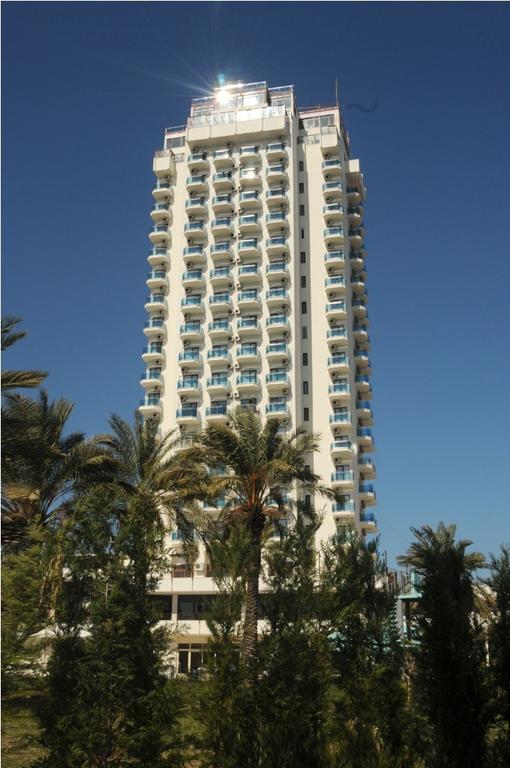 Hotel Suix Lara Antalya Exteriör bild
